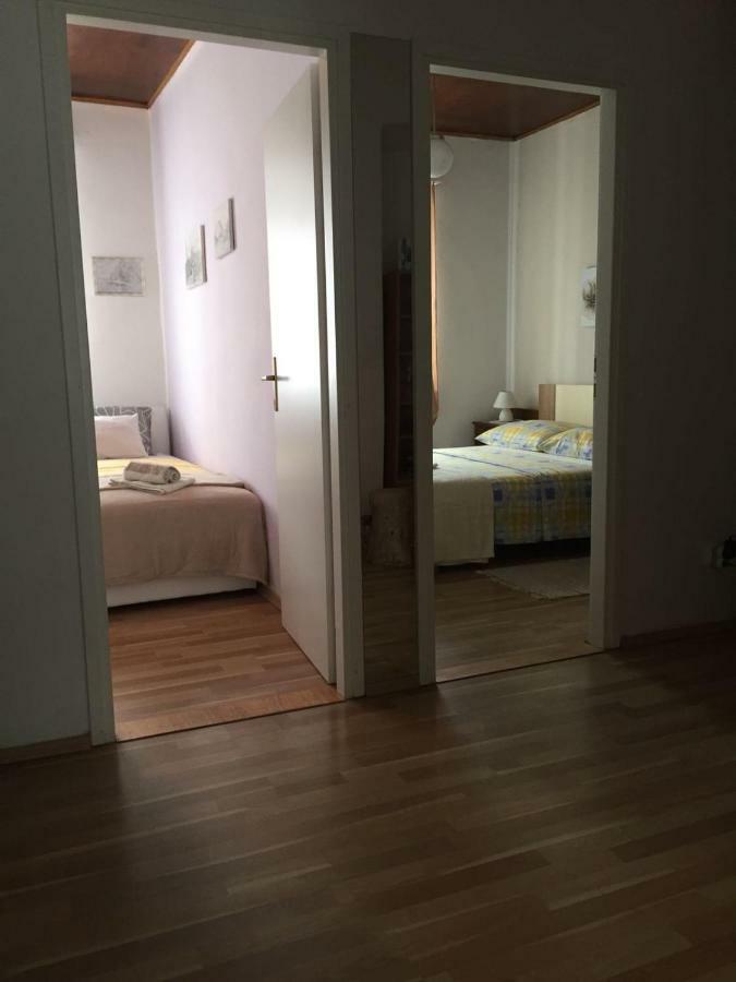 Apartmani Vela Luka Exterior photo
